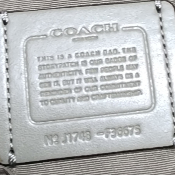 Coach Kelsey Satchel -Putty/Khaki pebble texture - Picture 2 of 8